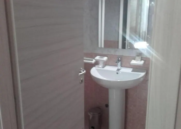 Ded 2 Only Sleep Bagno Privato * Parma